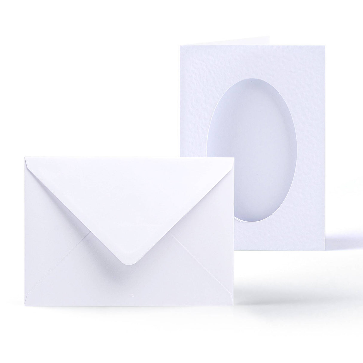 Pack de tarjetas blancas trípticas con textura martillada y ventana ovalada