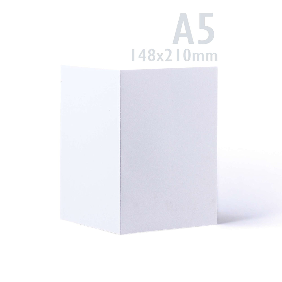 Pack de tarjetas de 300 g/m² y sobres blancos de 100g/m² con textura lisa