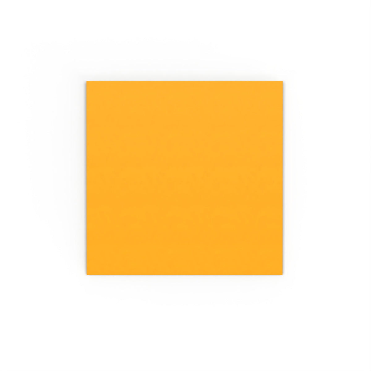 Sobre amarillo mostaza de 130x130 mm