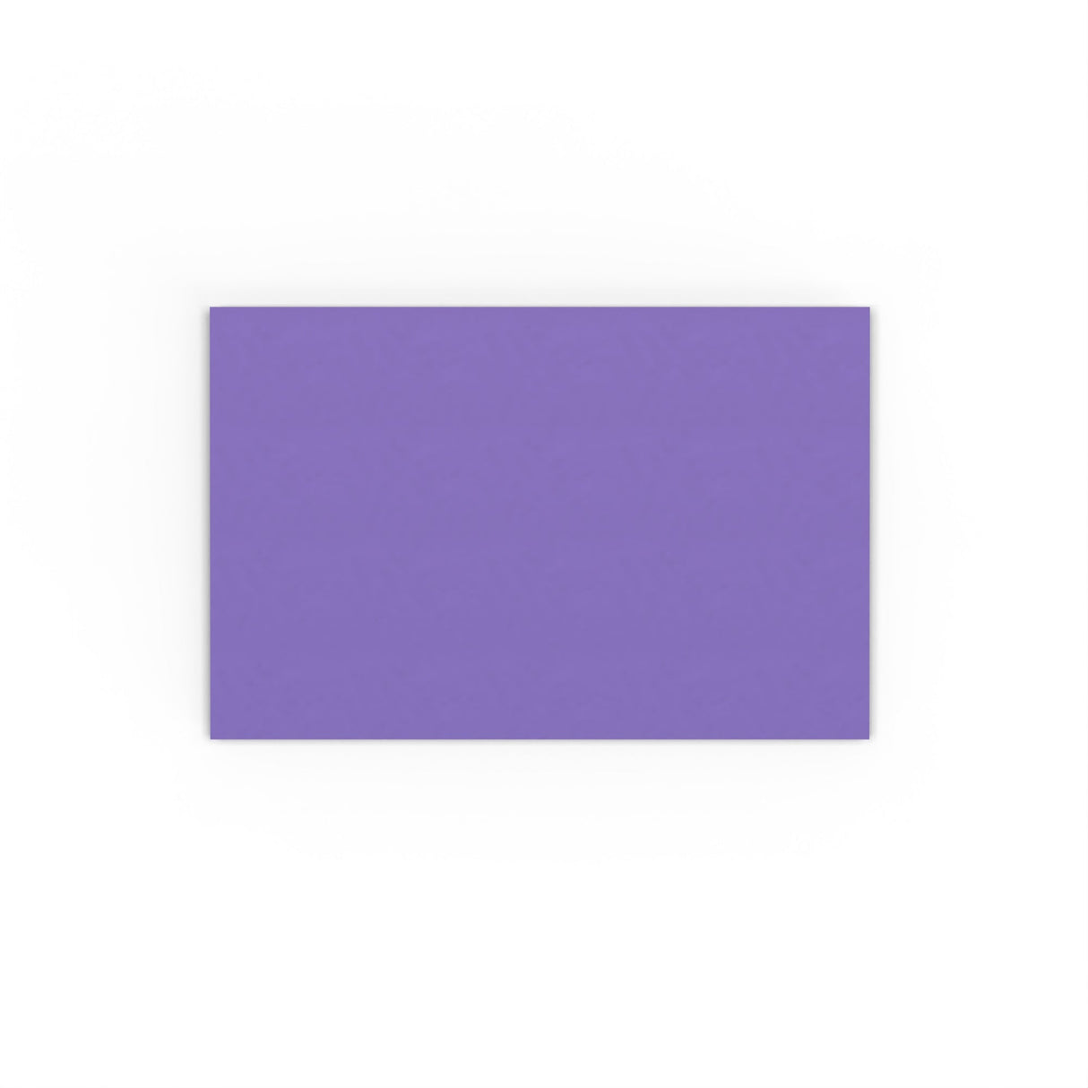 Sobre morado de 65x94 mm