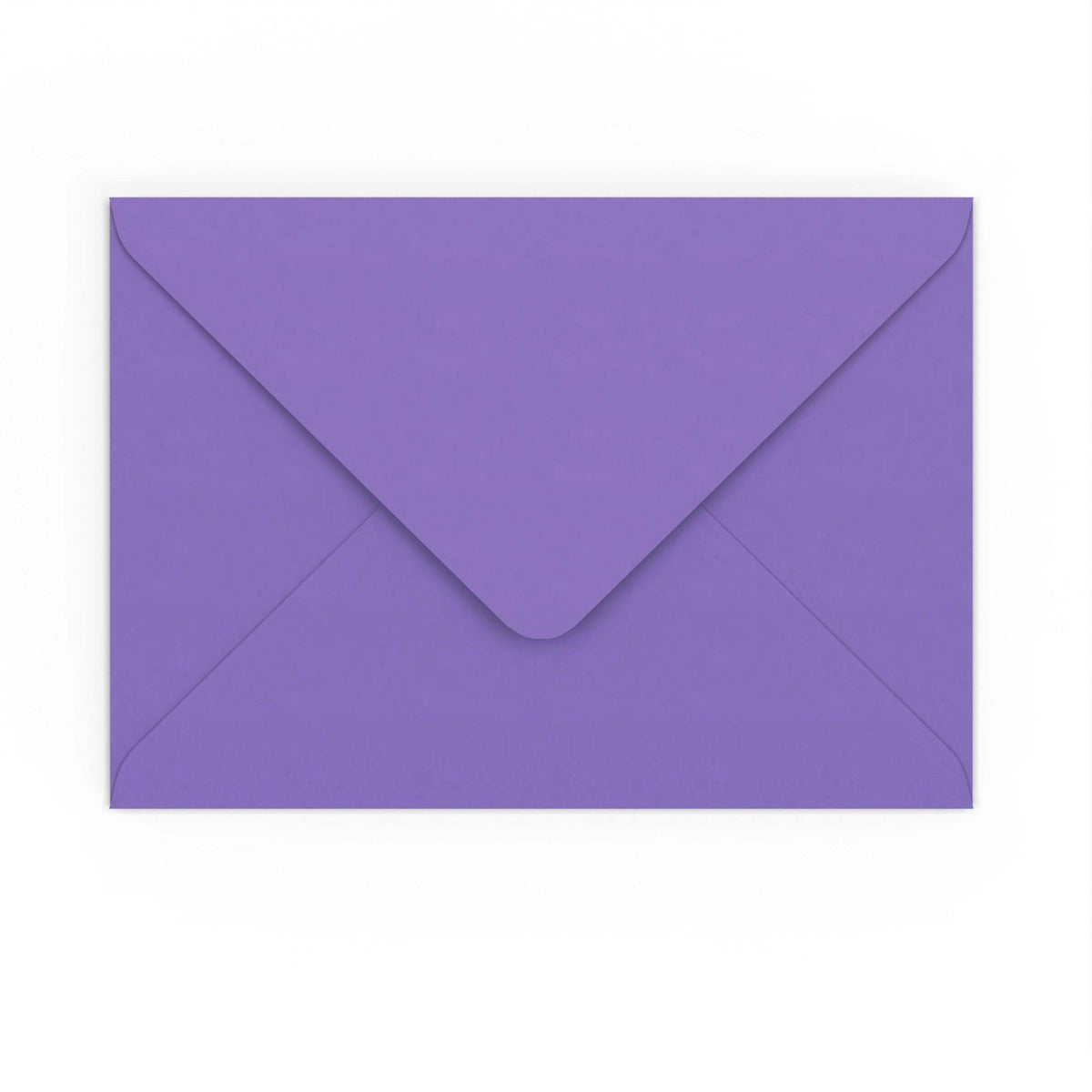Sobre morado de 162x229 mm (C5)