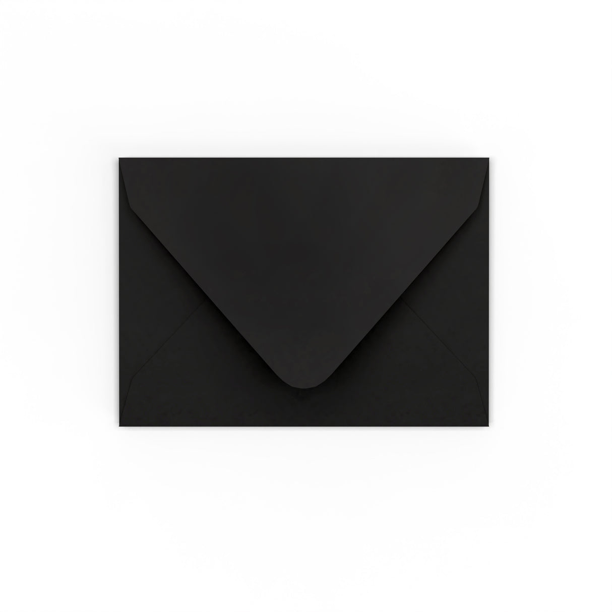 Sobre negro de 82x113 mm (C7)