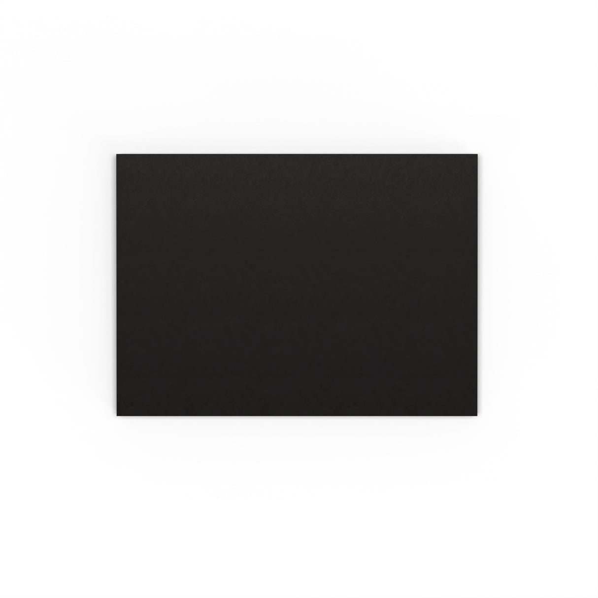 Sobre negro de 82x113 mm (C7)