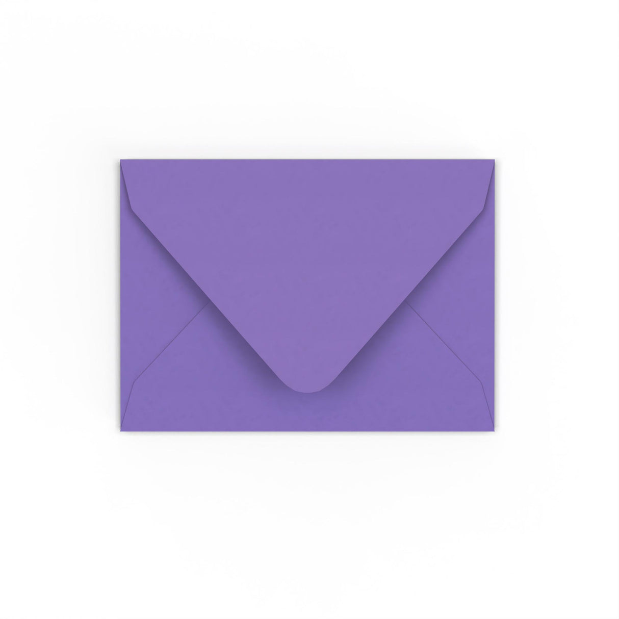 Sobre morado de 82x113 mm (C7)
