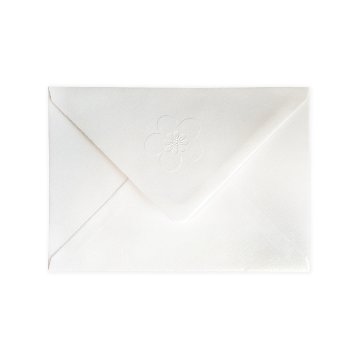 Solapa Grabada en Relieve - Margarita