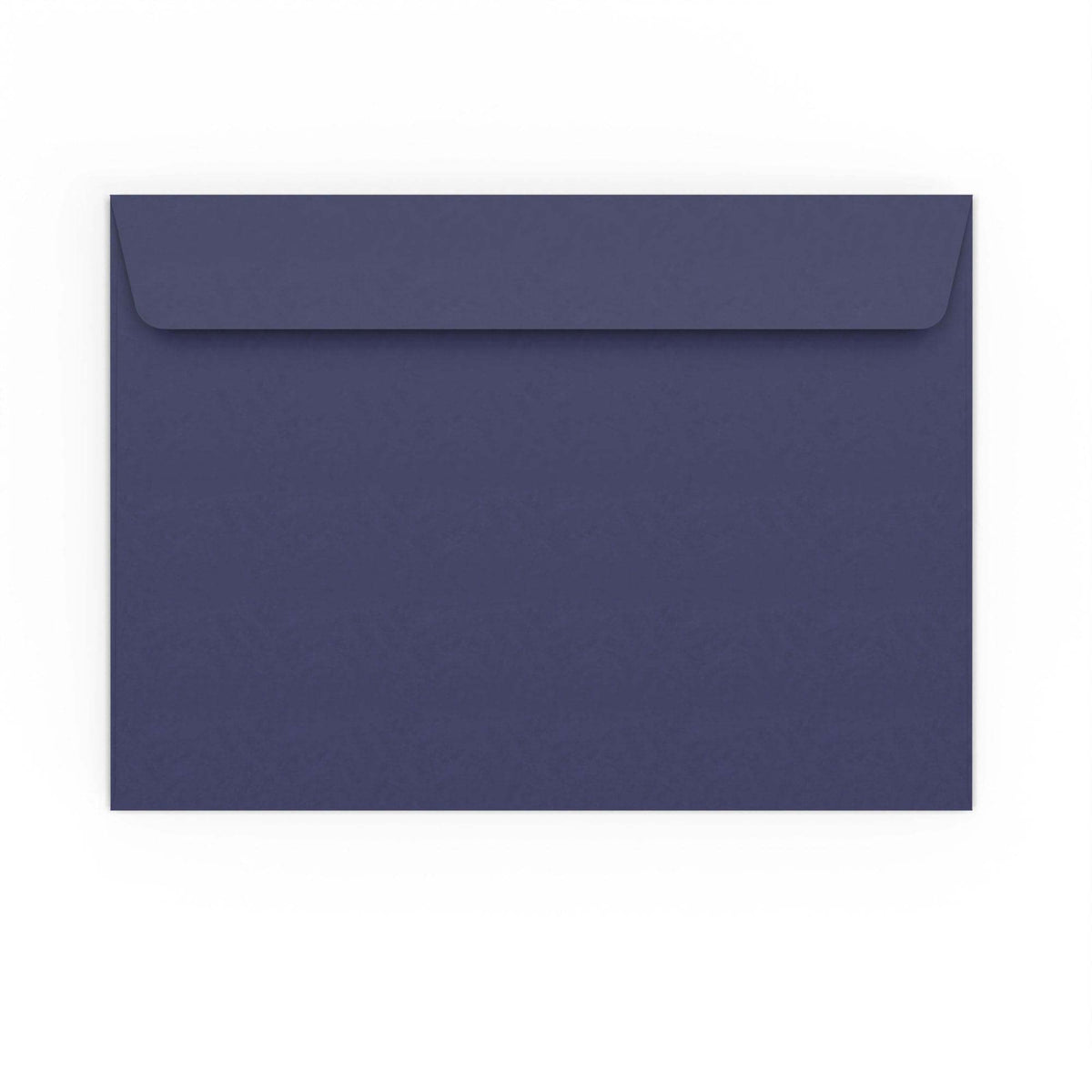Sobre azul oscuro de 162x229 mm (C5)