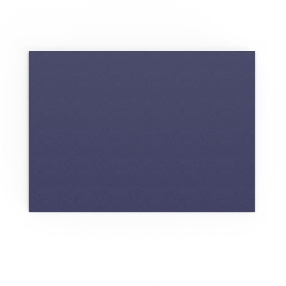 Sobre azul oscuro de 162x229 mm (C5)