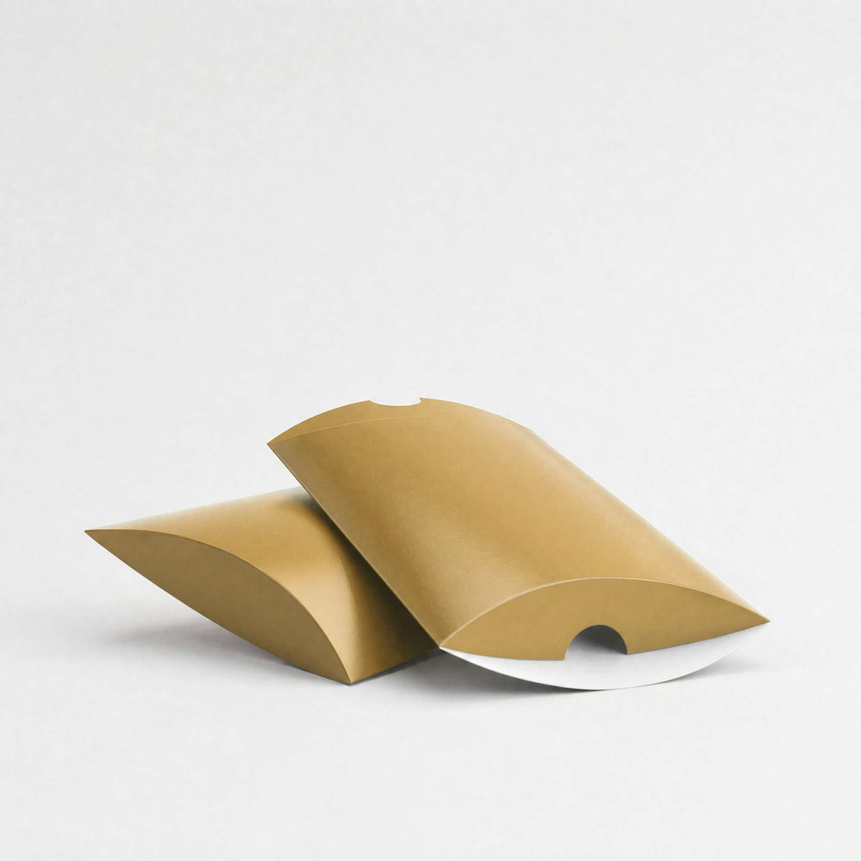 Cajas almohadas de colores
