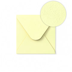 Sobre marfil efecto martillado 130 x 130 mm