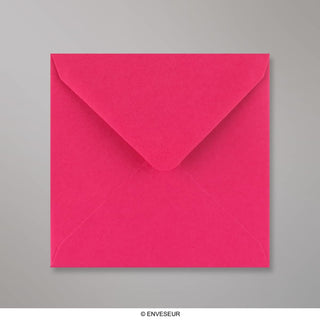 Sobre fucsia de 130x130 mm