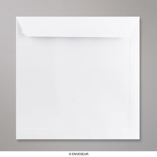 Sobre blanco de 240x240 mm