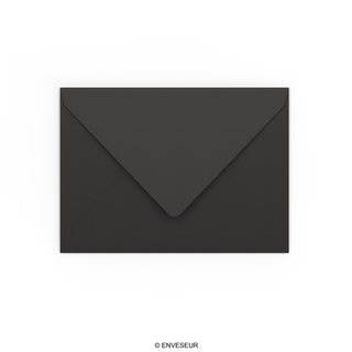 Sobre negro de 133x184 mm