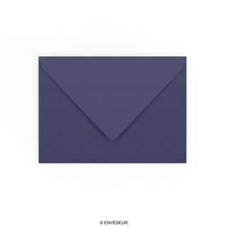 Sobre azul oscuro de 133x184 mm