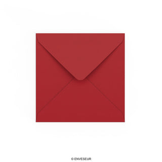 Sobre rojo oscuro de 140x140 mm