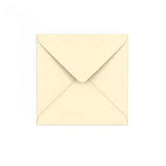 Sobre color magnolia 140x140 mm