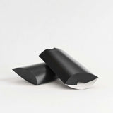 Cajas almohadas de colores